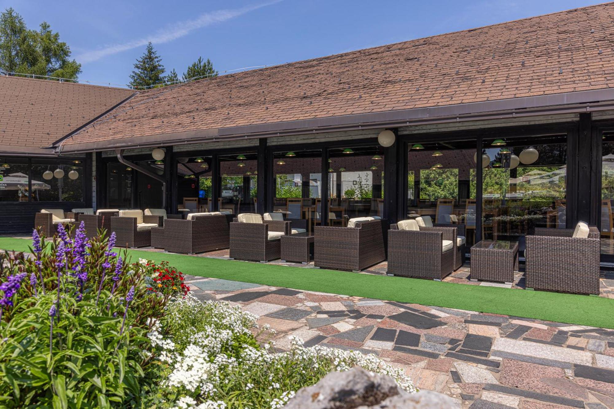 Bungalows Korana - Campsite Korana Seliste Dreznicko Εξωτερικό φωτογραφία