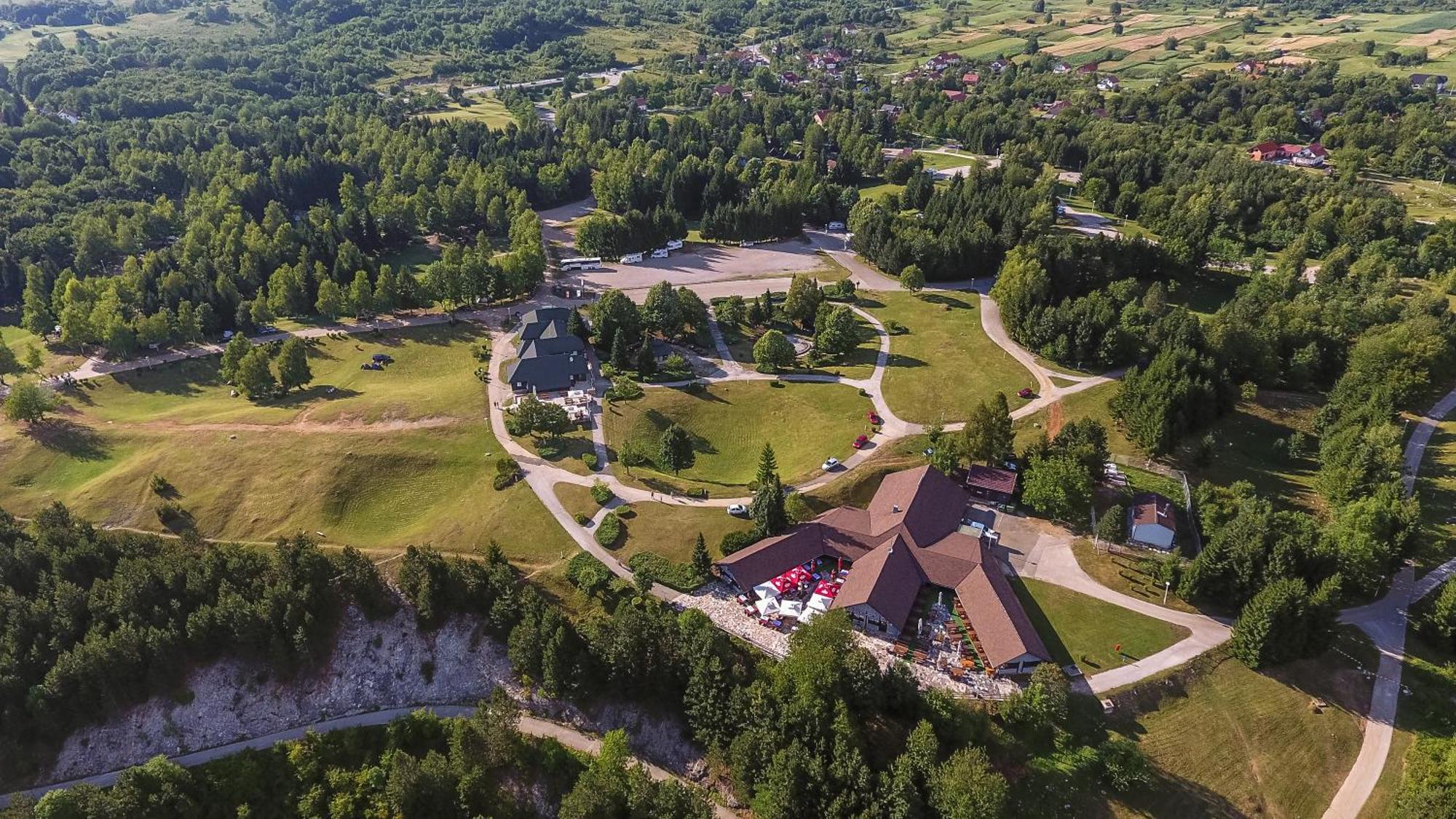 Bungalows Korana - Campsite Korana Seliste Dreznicko Εξωτερικό φωτογραφία